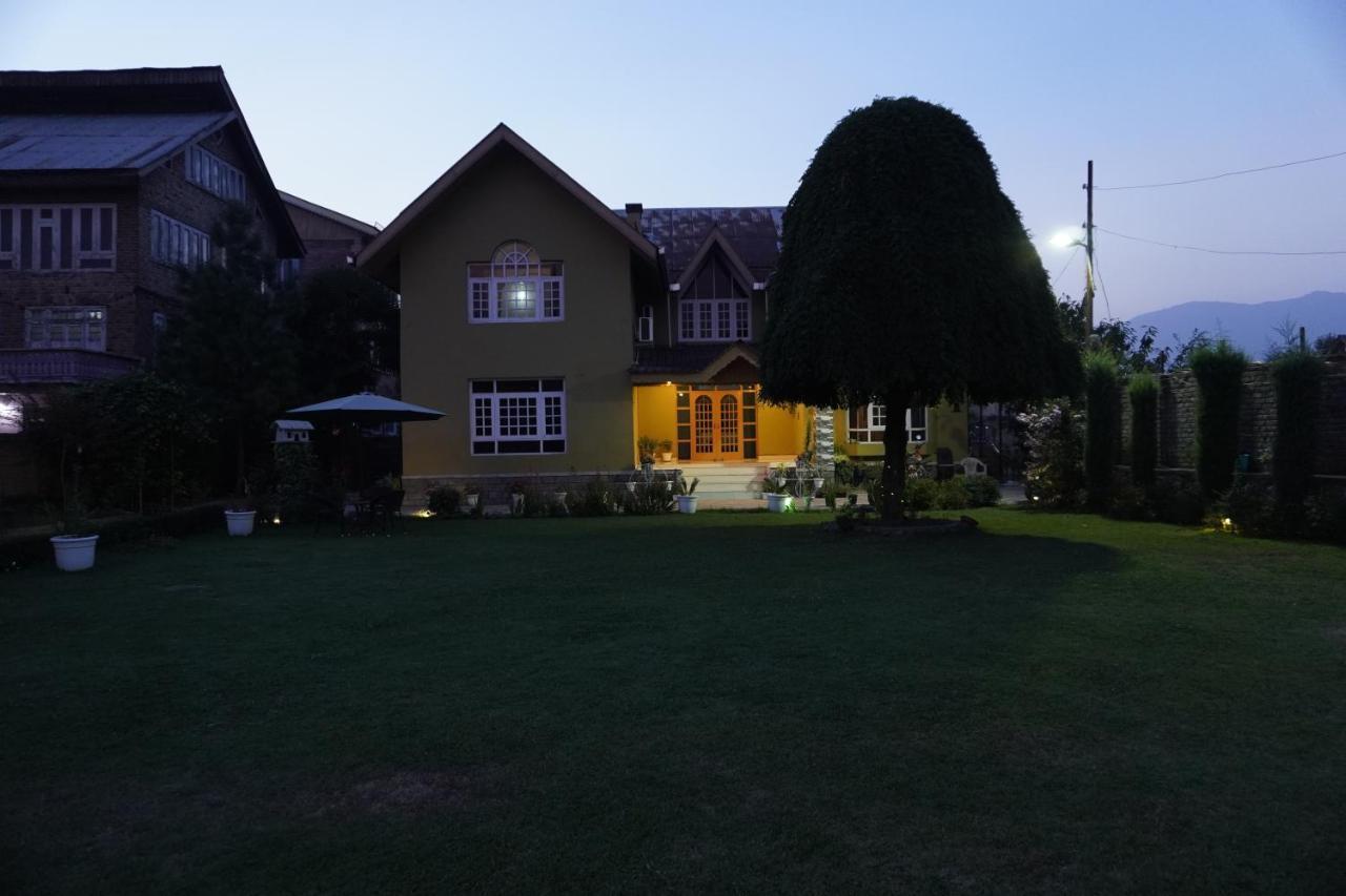 Farsal Villa ศรีนาการ์ ภายนอก รูปภาพ