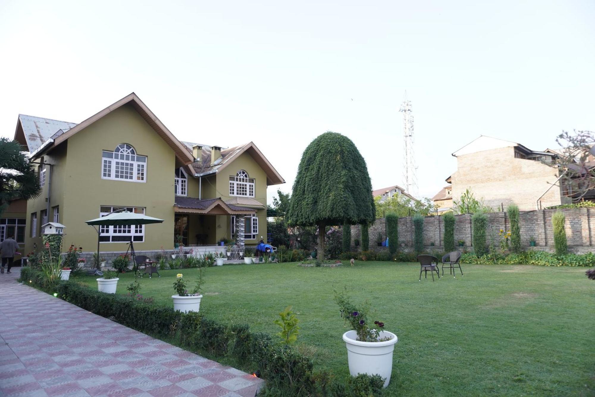 Farsal Villa ศรีนาการ์ ภายนอก รูปภาพ